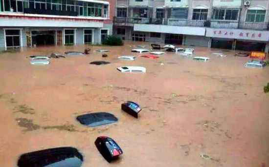 南方暴雨破纪录 欧盾救援方案之汽车水下救援